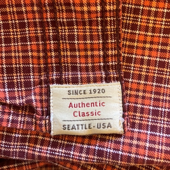 Men’s Medium Eddie Bauer Shirt - Picture 5 of 5